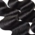 Paquets de cheveux vierges avec boucles en vague et une lace 13*4