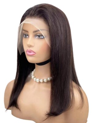 Perruques Cheveux  vierges  lisses et droits  avec une lace 13*4