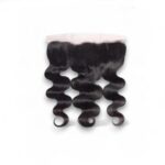 Paquets de cheveux crus avec boucles en vague et une lace 13*4