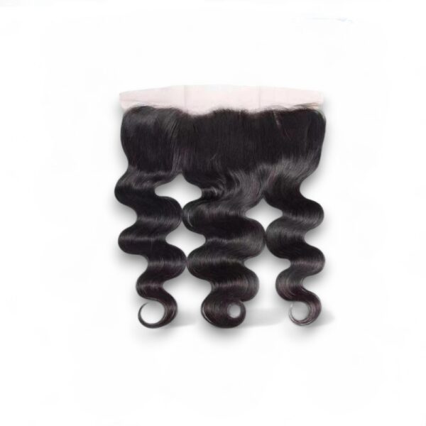 Paquets de cheveux crus avec boucles en vague et une lace 13*4