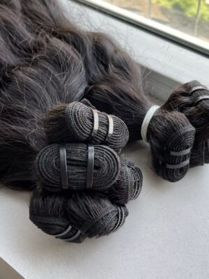 Personnalisé pour Leslie 3 boules ( 18,20,22 et closure 135$)